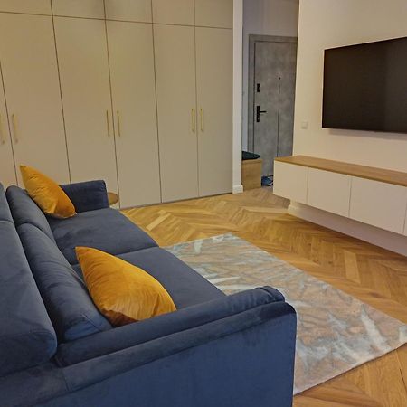 Bel Dom - The Park, Luxury 2 Rooms Apartment With Panorama Cluj Napoca Bagian luar foto